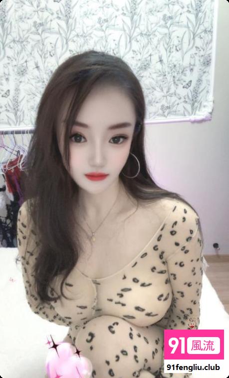 吞金三通女王